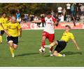Bild: Dieter Jäschke
Der Grafenwöhrer Xavier Siemski (rechts) grätscht gegen Dominik Zawal von der SpVgg Trabitz: Der Liga-Gipfel zwischen den beiden Spitzenklubs war der Höhepunkt des elften Spieltages in der Kreisliga Nord.