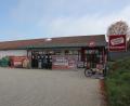 Bild: Konrad Rosner
An der Äußeren Regensburger Straße in Tirschenreuth eröffnet ein neuer "Sonderpreis Baumarkt".