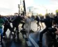 Bild: Teresa Suarez/AP/dpa
Die Schulproteste in Frankreich dauern an.