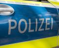 Symbolbild: Daniel Vogl/dpa
Die Polizei geht neuen Hinweisen im Vermisstenfall nach - und sucht im Boden.