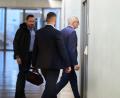 Bild: Annette Riedl/dpa
Im geheim tagenden Parlamentarischen Kontrollgremium (PKGr) des Bundestages wurde BND-Präsident Martin Jäger am Mittwoch zu den Spionagevorwürfen gegen den früheren Präsidenten des Bundesnachrichtendienstes, August Hanning, befragt.