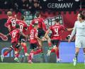 Bild: Daniel Karmann/dpa
Nürnberg holt gegen Wolfsburg ein zwischenzeitliches 0:2 auf.