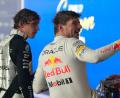 Bild: Vincent Thian/AP/dpa
Max Verstappen war schon viermal Champion, Kimi Antonelli (l) dürfte es bald erstmals werden.