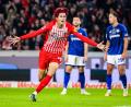 Bild: Tom Weller/dpa
Goto bejubelt das späte Siegtor der Freiburger.