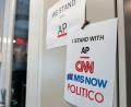 Bild: Jose Luis Magana/FR159526 AP/dpa
Trump schloss den Sender CNN im September von einer seiner Reisen aus.