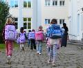 Bild: Patrick Pleul/dpa
Kinder leiden unter den Folgen des Klimawandels. (Symbolbild)