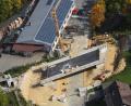 Bild: Joachim Gebhardt
So sieht die Brückenbaustelle aus der Luft aus - sie liegt an einem zentralen Punkt und blockiert seit April zwei wichtige Straßen.