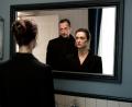 Bild: Martin Menke/Netflix/dpa
Friederike Becht und Hans Löw in einer Szene der 6-teiligen Psychothriller-Miniserie „Die Falle“.