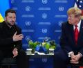 Bild: Julia Demaree Nikhinson/AP/dpa
Der ukrainische Präsident Selenskyj wirft der US-Regierung mangelnden Druck auf den Kreml vor. (Archivbild)