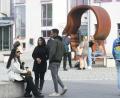 Archivbild: Gabi Schönberger
Eine Szene vom OTH Campus in Weiden. Studenten ohne EU-Pass sollen hier künftig Studentengebühren bezahlen.