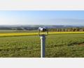Bild: Anne Wiesnet
Der Blick Richtung Thurndorf und über den Truppenübungsplatz Grafenwöhr ist an sonnigen Tagen vom Kalvarienberg aus besonders weit. Mit dem neuen Fernrohr neben dem Aussichtsturm bei Thurndorf können nun auch Details der Landschaft genauer beobachtet werden.