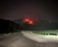 Archivbild: Kreisbrandinspektion Amberg-Sulzbach
Sieht fast ein wenig aus wie ein Vulkanausbruch: Der Waldbrand bei Freudenberg in der Nacht zum Samstag.