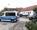 Archivbild: Daniel Löb/dpa
Bei einer routinemäßigen Waffenkontrolle sind zwei Behördenmitarbeiter getötet worden.