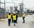Archivbild: Karin Wegmann
Das Umspannwerk Schwandorf-Büchelkühn betreiben Tennet und Bayernwerk gemeinsam. Das Bayernwerk modernisiert in mehreren Bauabschnitten seine Anlagen. Das Bild wurde beim Tag der offenen Tür im vergangenen Jahr aufgenommen.