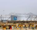 Bild: Amr Nabil/AP/dpa
Im Osten Saudi-Arabiens gerät der Ölkonzern Aramco erneut unter Beschuss. (Archivbild)