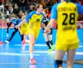 Bild: Marco Wolf/dpa
Due ukrainische Handballerin Iryna Prokopiak bei der EM-Qualifikation 2023. (Archivbild)