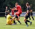 Bild: Rudi Gebert
Der FC Tirschenreuth (schwarze Trikots) und der TSV Waldershof lieferten sich in der Vergangenheit stets packende Duelle. In der Vorrunde (Szene) trennten sich beide Teams nach einem verrückten Spielverlauf 4:4.