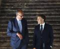Bild: Oliver Berg/dpa
Haben eine deutsch-französische Einigung gefunden: Merz (l.) und Macron. (Archivbild)