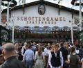 Bild: Felix Hörhager/dpa
Das Schottenhamel-Zelt musste lange zittern - dort wird traditionell auch das erste Faß der Wiesn anstochen. (Archivbild)