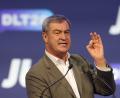 Bild: Christoph Reichwein/dpa
Was in Berlin passiert, wird aus Sicht von Söder viel zu harmlos dargestellt.