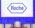 Bild: Georgios Kefalas/Keystone/dpa
Der Pharmakonzern Roche ist verärgert über die Politik