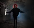 Symbolbild: zef art - stock.adobe.com
Ein Horrorclown würde sich auch gut machen als Live-Erschrecker im Maislabyrinth: Landwirt Florian Haberberger plant zu Halloween so einen Grusel-Irrgarten bei Auerbach und rekrutiert dafür gerade Mitstreiter, die Besucher erschrecken wollen.