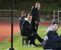 Bild: Hubert Ziegler
Vor wenigen Wochen saß Matthias Rascher (Mitte) beim Spiel des ASV Burglengenfeld beim FC Amberg noch auf der Trainerbank der Gäste. Nun coacht er den ASV Neumarkt.