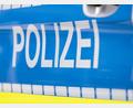 Bild: Boris Roessler/dpa
Nach einem schweren Raubüberfall auf einen 44-Jährigen in Amberg sitzen vier Tatverdächtige in Untersuchungshaft. (Symbolbild)