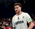 Bild: Sina Schuldt/dpa
Johannes Golla bleibt Kapitän der deutschen Handball-Nationalmannschaft. (Archivbild)