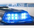 Bild: Friso Gentsch/dpa
Ein 55-Jähriger hat in Dachau Polizisten mit einer täuschend echt aussehenden Spielzeugpistole bedroht. (Symbolbild)