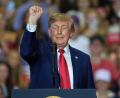 Bild: Mike Stewart/AP/dpa
Trump feierte die Gewalt gegen Störer seiner Rede.