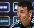 Bild: Gustavo Garello/AP/dpa
Lionel Scaloni soll sich mit dem Verband über einen neuen Vertrag praktisch einig sein. (Archivbild)