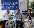 Bild: Gerhard Steiner
2018 tagte "Operation Friendship International" in Neustadt. Vorsitzender Gerhard Steiner (Zweiter von rechts) hatte die Tagung organisiert. Auch Sohn Felix (rechts) war dabei. 2027 zu Ostern findet wieder eine Internationale Tagung in der Kreisstadt statt.