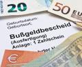 Symbolbild: VON RUEDEN/Stockfotos-MG - stock.adobe.com/obs/Archivbild
Wenn Schüler trotz Schulpflicht wiederholt nicht im Unterricht erscheinen, droht ihnen oder ihren Eltern ein Bußgeld. Das sei aber in vielen Fällen nicht zielführend, sagt Dr. Christian Rexroth, Ärztlicher Direktor der Medbo-Klinik für Kinder- und Jugendpsychiatrie, Psychosomatik und Psychotherapie in Amberg, Cham und Weiden.