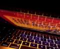 Bild: Karl-Josef Hildenbrand/dpa/dpa-tmn
Bislang sind keine Hackerangriffe im Zusammenhang mit der Sicherheitslücke bekannt. (Symbolbild)