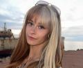 Bild: privat/Sally Dinosaur/dpa
„Wenn es mir zu viel wird, klappe ich den Bildschirm zu, und gut ist“, sagt Sally Dinosaur. (Handout)
