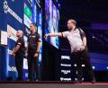 Bild: Bernd Thissen/dpa
Martin Schindler forderte Jermaine Wattimena