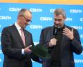 Bild: Karl-Josef Hildenbrand/dpa
Beim CSU-Parteitag vor einem Jahr war die Stimmung in der Union noch deutlich besser - inzwischen hadern auch in der CSU viele mit der Regierungsarbeit von Kanzler Friedrich Merz (CDU). (Archivbild)