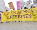 Bild: Paul Zinken/dpa
In einem Volksentscheid sprachen sich die Berliner für eine Vergesellschaftung aus. (Archivbild)