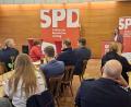 Bild: Hans Prem
MdL Nicole Bäumler konnte als Gastgeberin beim Blaulichtempfang der SPD-Landtagsfraktion zahlreiche haupt- und ehrenamtliche Einsatzkräfte der unterschiedlichsten Organisationen im ASV-Sportheim in Neustadt begrüßen.