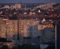 Bild: Sebastian Gollnow/dpa
In Berlin fehlen Wohnungen und nicht nur dort. Doch kann das Land Wohnungskonzerne zwingen, sie abzugeben? Und könnte der Bund das Land daran hindern? (Archivbild)