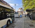 Bild: Tobias Gräf
Auch große Busse verkehren in Sulzbach-Rosenberg oft ohne Passagiere. Beispielsweise am Luitpoldplatz lassen sich solche Beobachtungen machen. Falsche Schlüsse sollte man daraus aber nicht ziehen.
