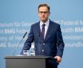 Bild: Fabian Sommer/dpa
Gesundheitsminister Linemann schließt Leistungskürzungen in der Pflegeversicherung nicht aus.