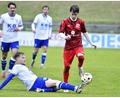 Archivbild: Hubert Ziegler
Gegen Schmidmühlen gab es für Kapitän Maximilian Glöckner (links) und den TuS Rosenberg nur ein 0:0 – am kommenden Samstag ist der TSV Königstein zum nächsten Topspiel zu Gast im Rosenberger Aicher-Stadion.