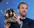 Bild: Kin Cheung/AP/dpa
Im Fokus: Harry Kane wird den Ballon d'Or mit ins Stadion bringen.