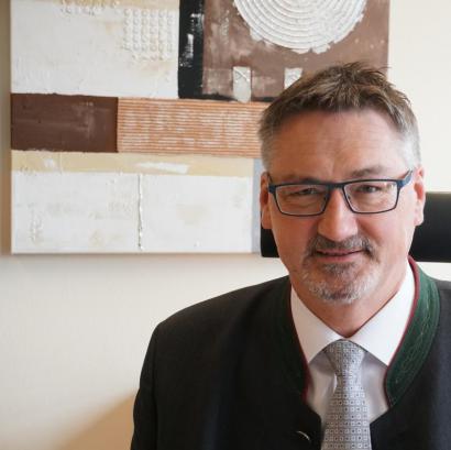 Pressesprecher Hans Prechtl