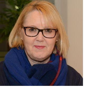 Stadtkämmerin Cornelia Taubmann über den Antrag Weidens zur Aufnahme ins bayerische Förderprogramm zur Bädersanierung. 