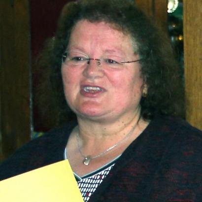 Kreisfachberaterin Heidi Schmid