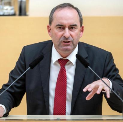 Hubert Aiwanger (Freie Wähler), Wirtschaftsminister 