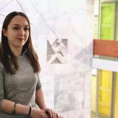 Pressesprecherin Maria Schraml, Autobahn GmbH des Bundes, über eine Baustelle bei Nabburg